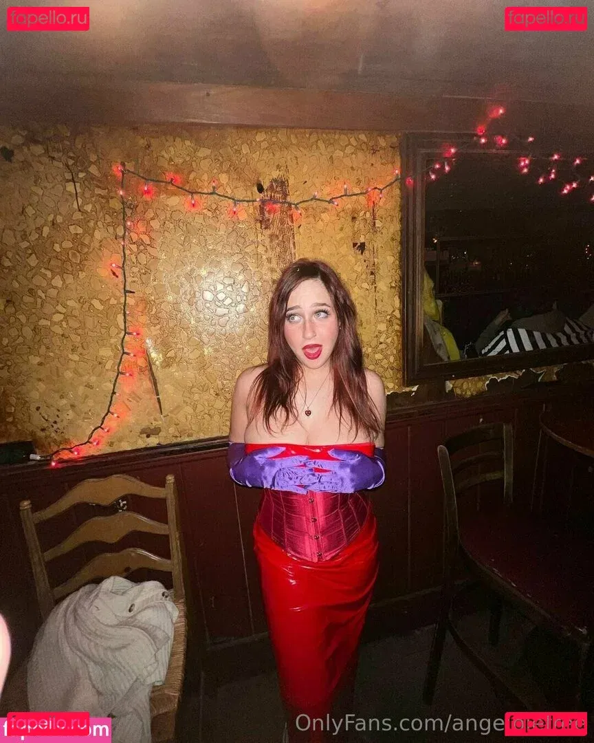 angelpiefree Onlyfans Photo Gallery 