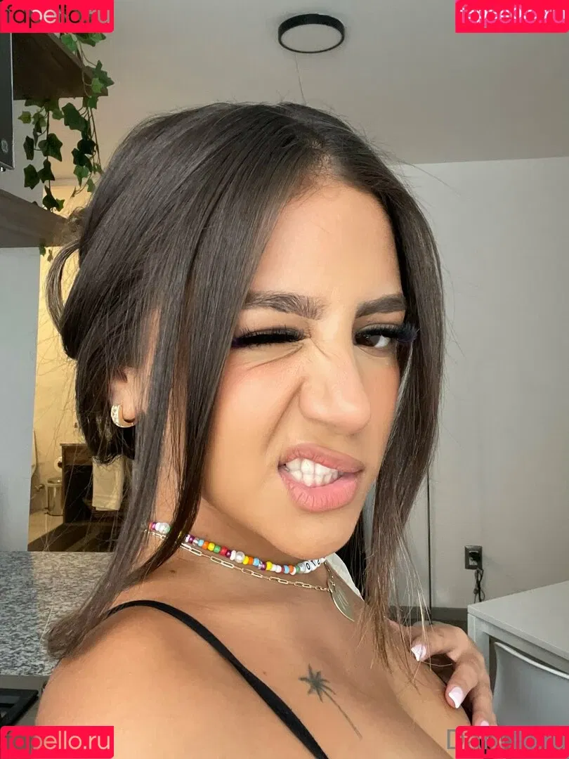 dani3lah Onlyfans Photo Gallery 