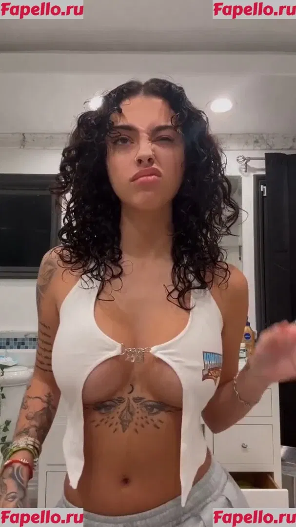 Malu Trevejo Onlyfans Photo Gallery 