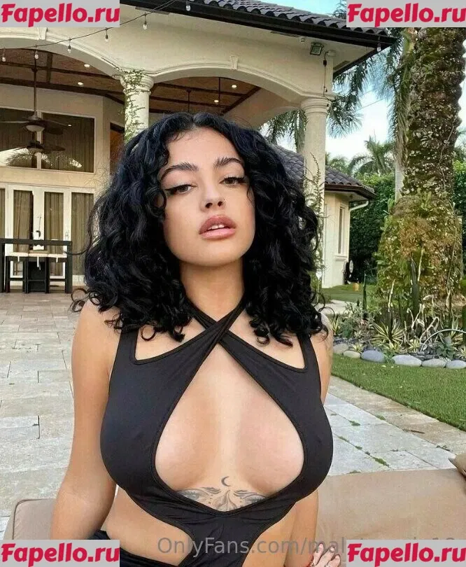 Malu Trevejo Onlyfans Photo Gallery 