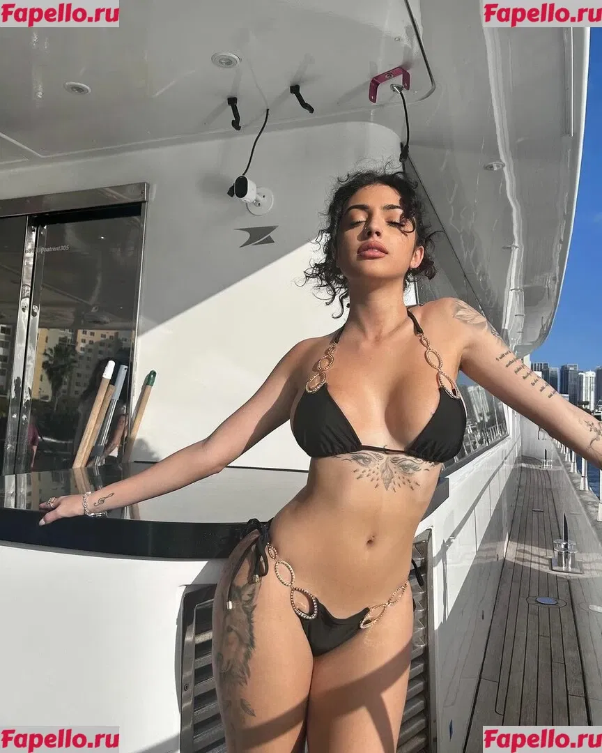 Malu Trevejo Onlyfans Photo Gallery 