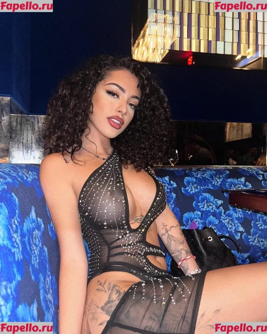 Malu Trevejo Onlyfans Photo Gallery 