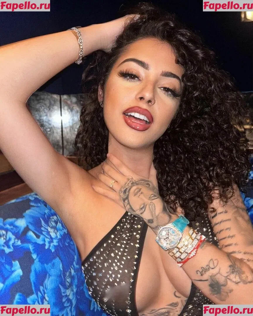 Malu Trevejo Onlyfans Photo Gallery 