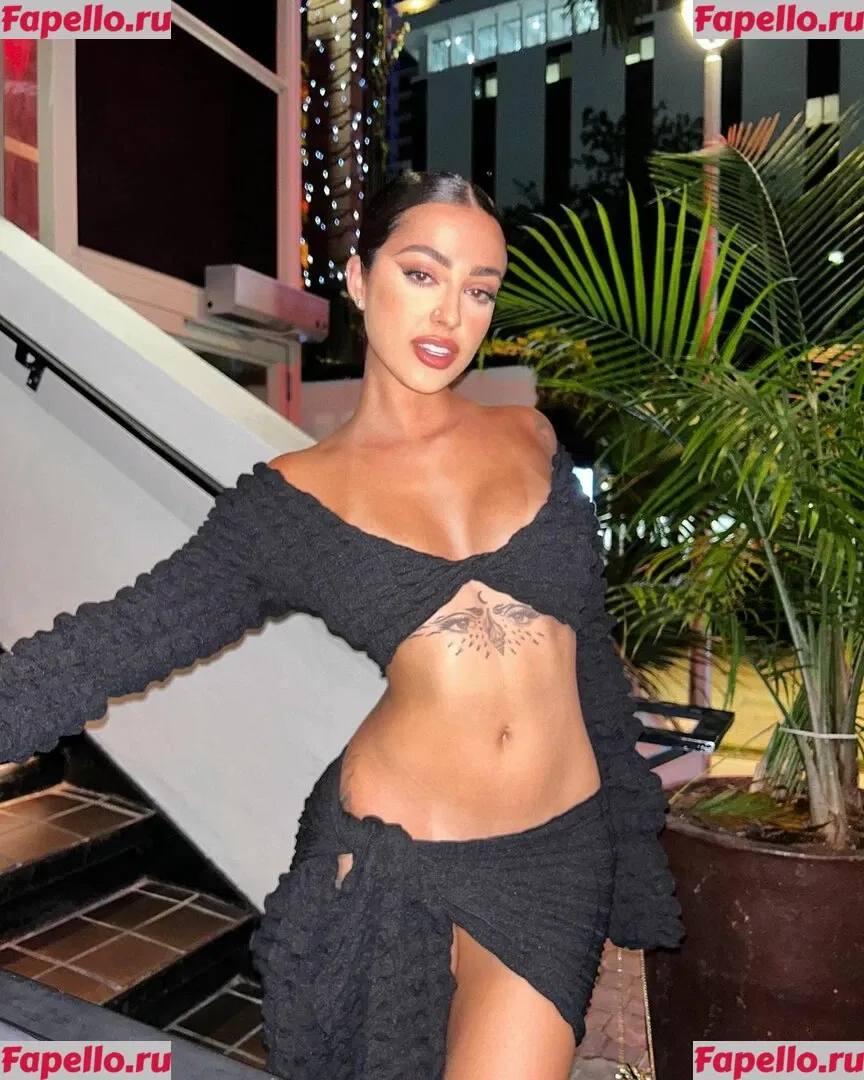 Malu Trevejo Onlyfans Photo Gallery 