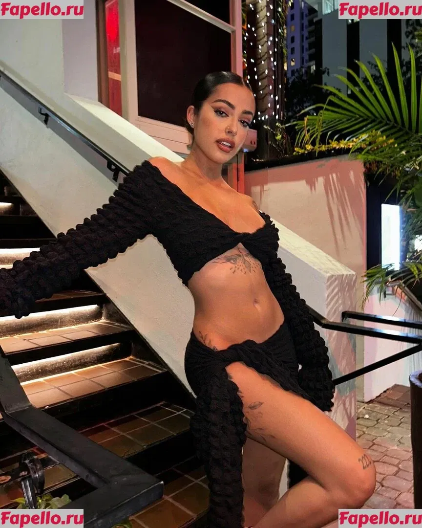 Malu Trevejo Onlyfans Photo Gallery 