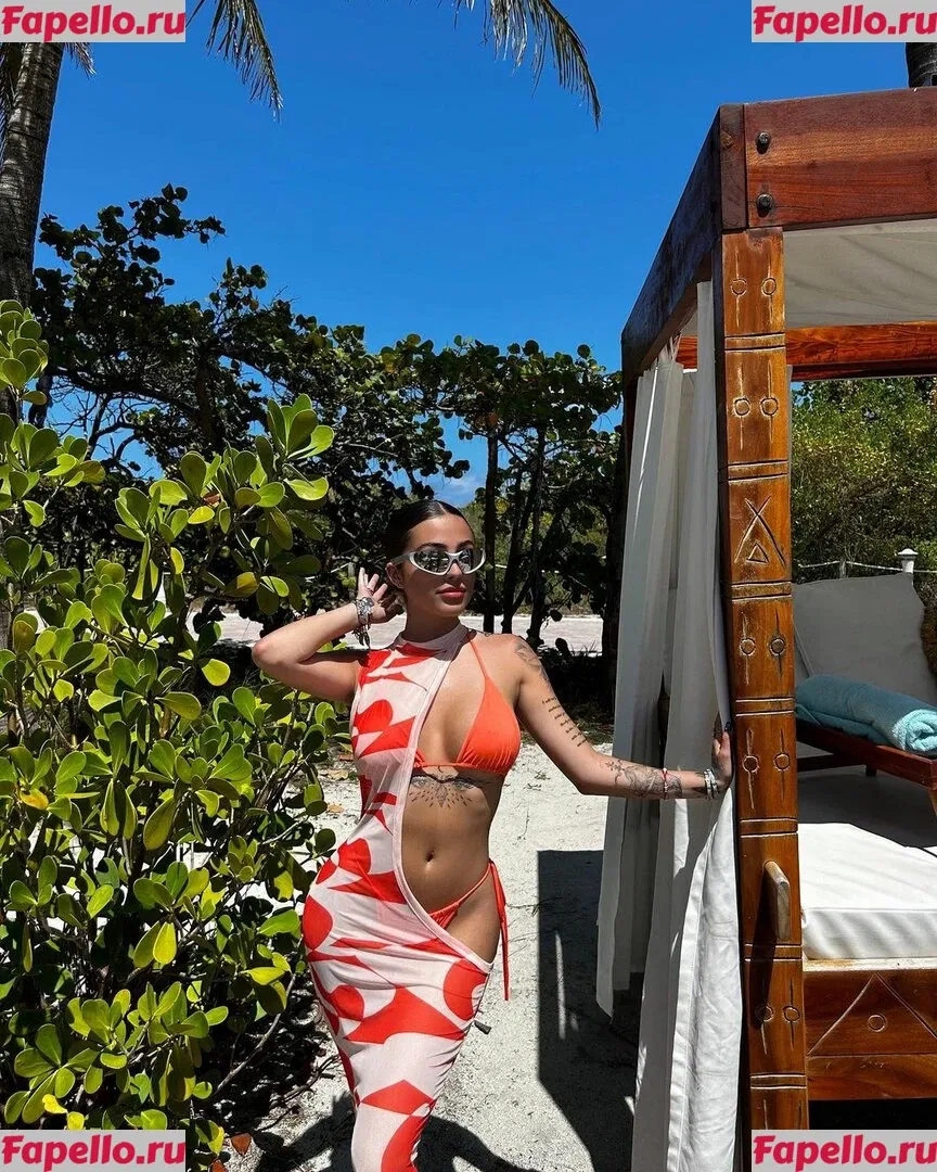 Malu Trevejo Onlyfans Photo Gallery 