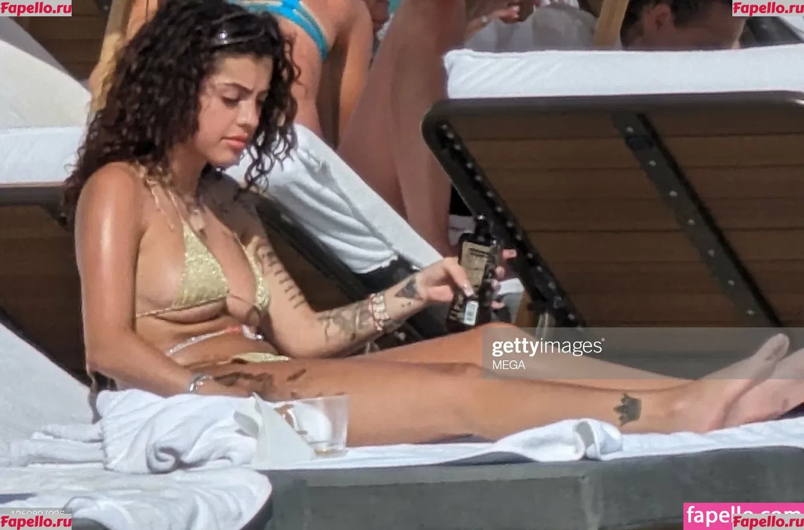 Malu Trevejo Onlyfans Photo Gallery 
