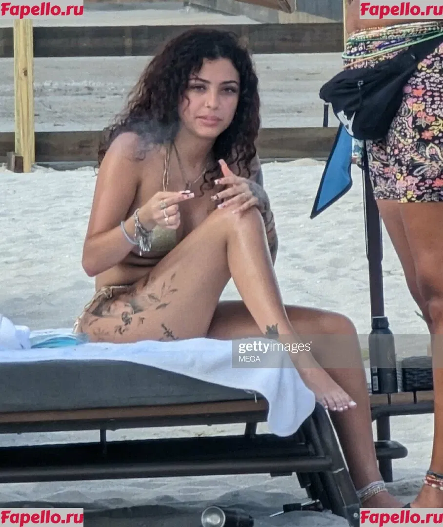 Malu Trevejo Onlyfans Photo Gallery 