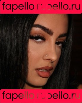 Malu Trevejo Onlyfans Photo Gallery 