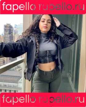 Malu Trevejo Onlyfans Photo Gallery 