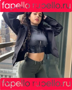 Malu Trevejo Onlyfans Photo Gallery 