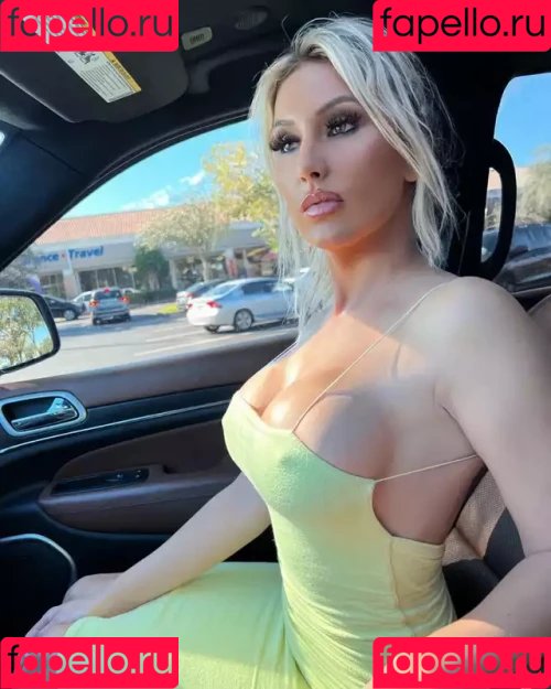 Kayla Moody Onlyfans Photo Gallery 