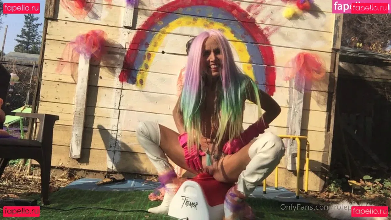 Role Play Dances Onlyfans Photo Gallery 