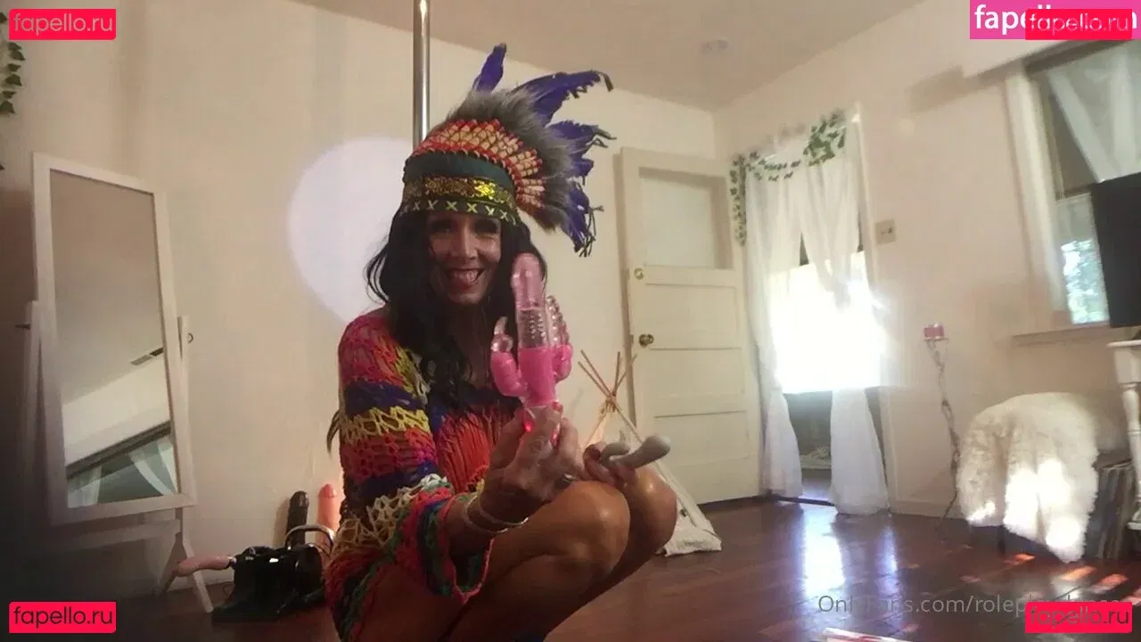 Role Play Dances Onlyfans Photo Gallery 