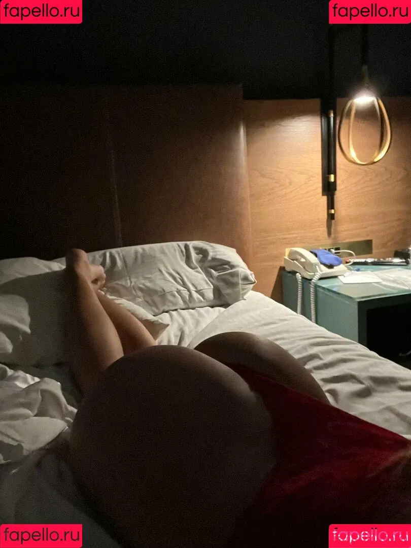 Jess Mulln Onlyfans Photo Gallery 