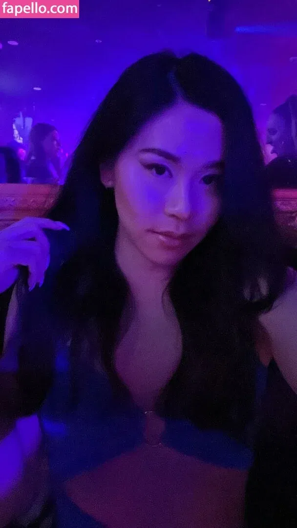 Khloe Kiss Onlyfans Photo Gallery 