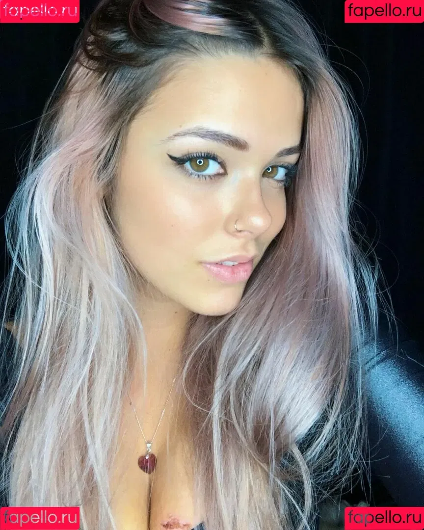 Caro Nigro Onlyfans Photo Gallery 