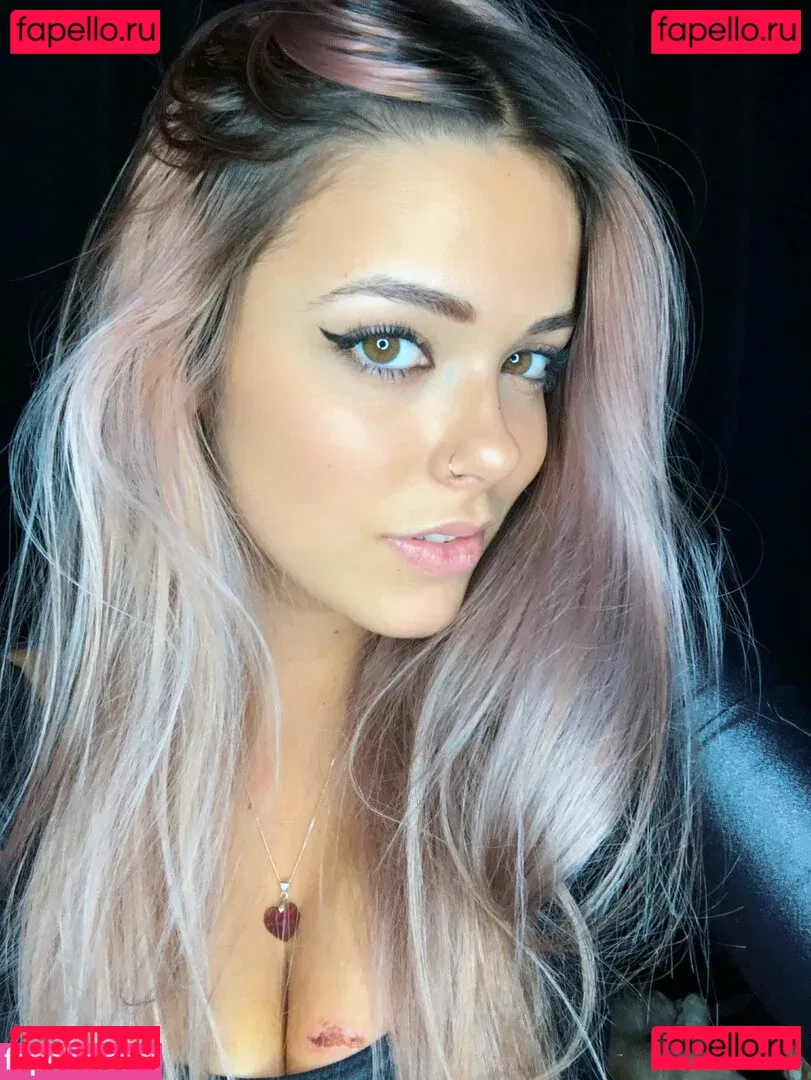 Caro Nigro Onlyfans Photo Gallery 