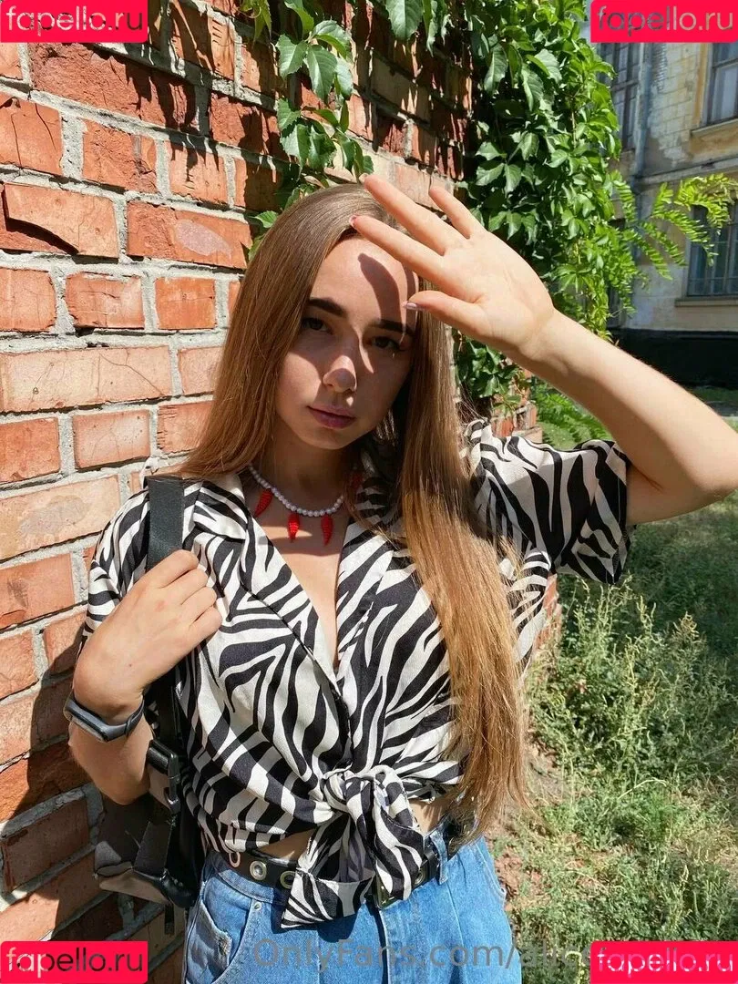 alicee_kisss Onlyfans Photo Gallery 