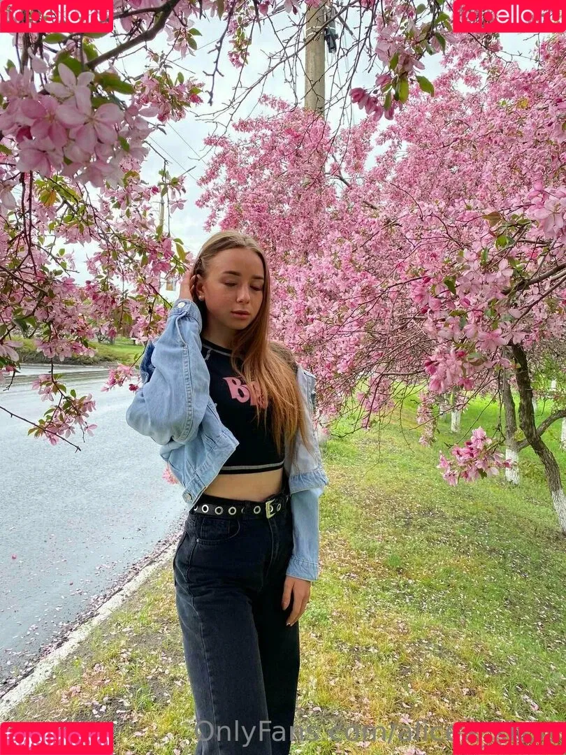 alicee_kisss Onlyfans Photo Gallery 