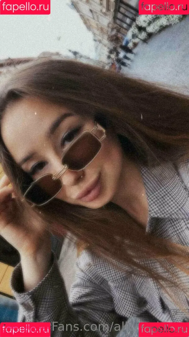 alicee_kisss Onlyfans Photo Gallery 