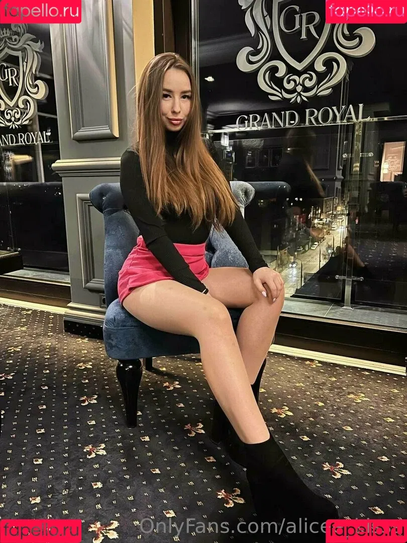 alicee_kisss Onlyfans Photo Gallery 
