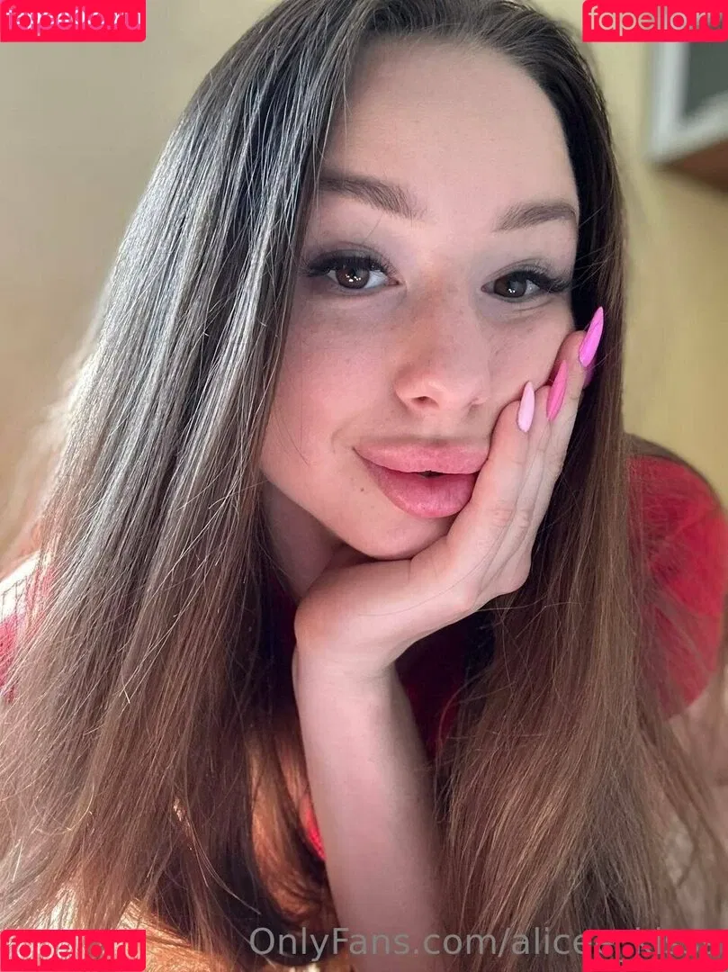 alicee_kisss Onlyfans Photo Gallery 