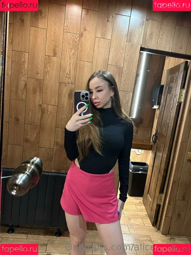 alicee_kisss Onlyfans Photo Gallery 