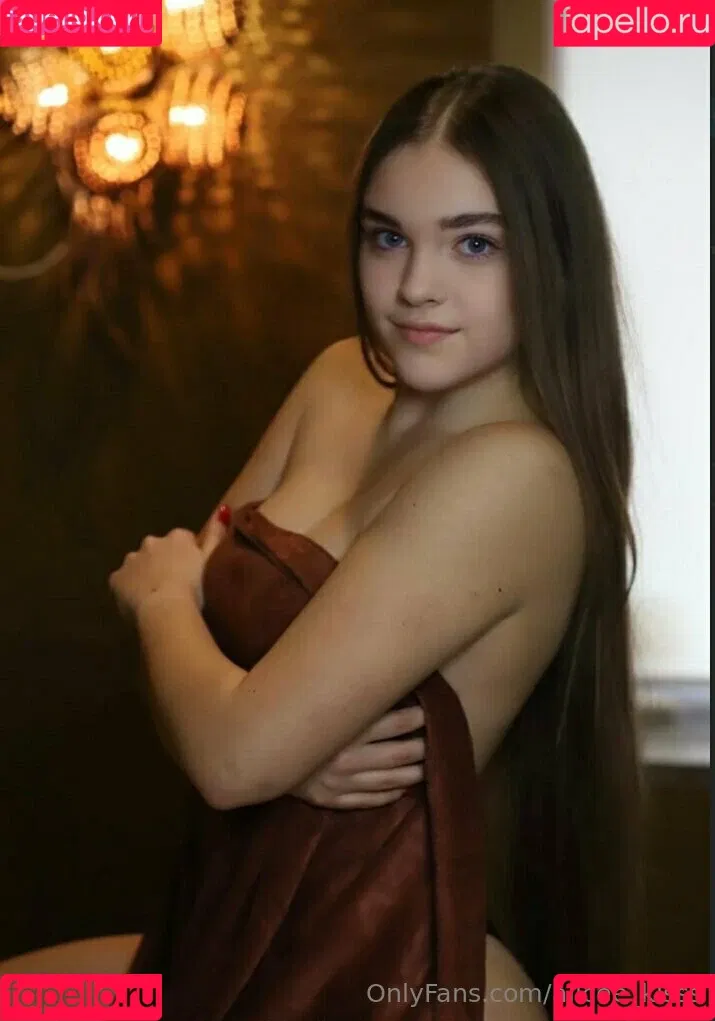 alicee_kisss Onlyfans Photo Gallery 