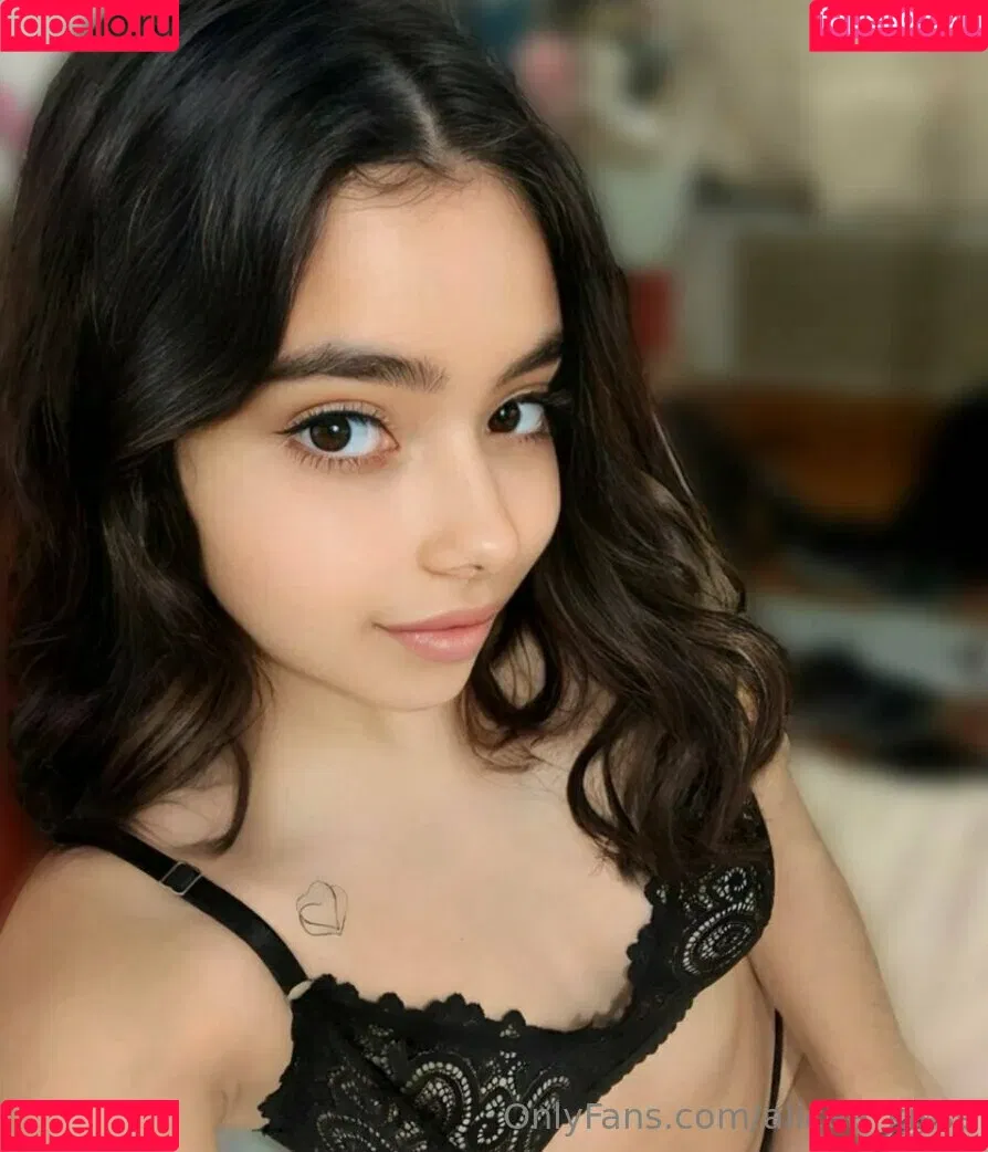 alicee_kisss Onlyfans Photo Gallery 