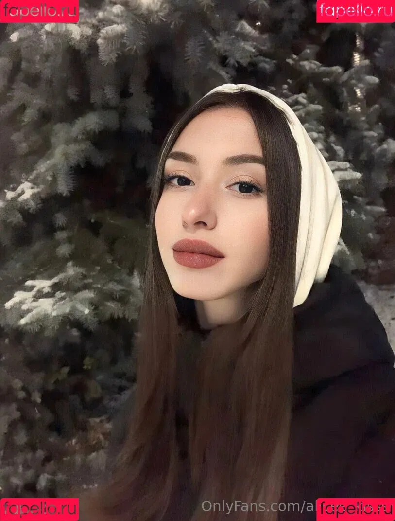 alicee_kisss Onlyfans Photo Gallery 