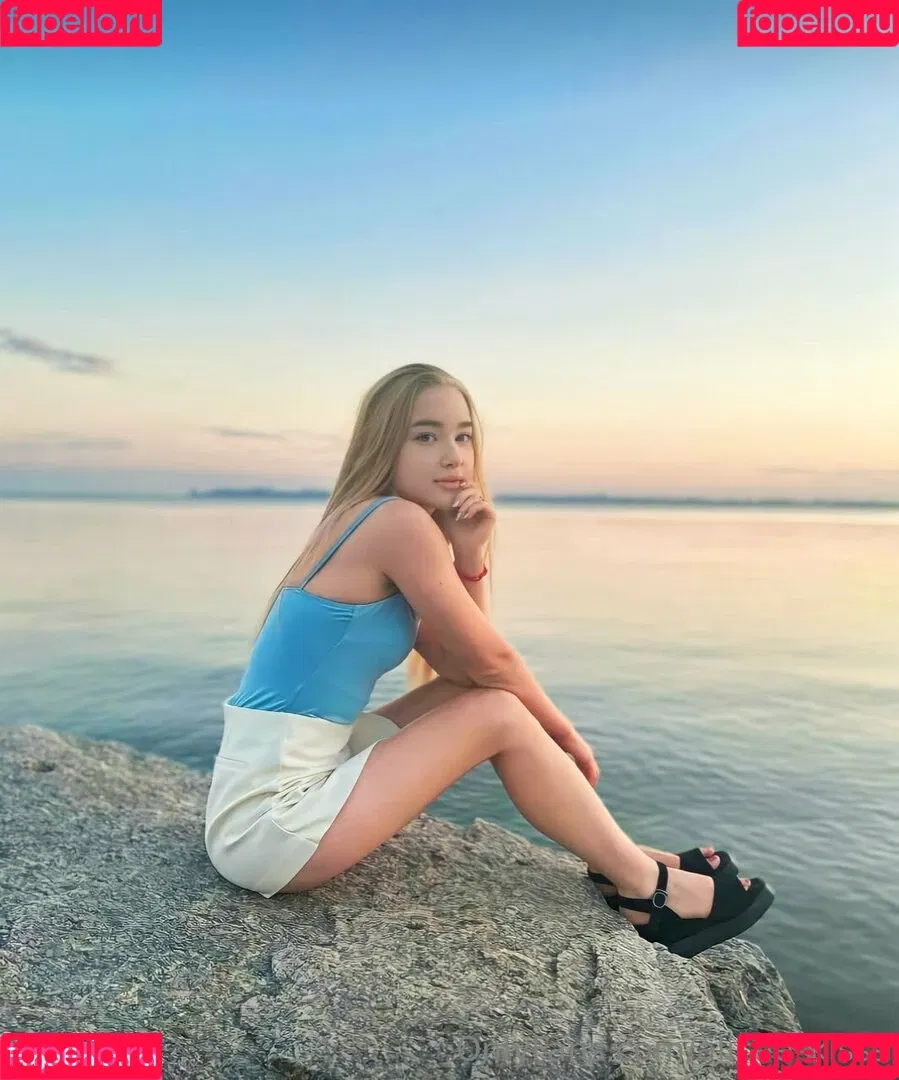 alicee_kisss Onlyfans Photo Gallery 