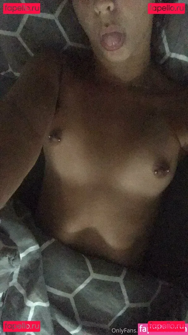 sarissakoldenhof Onlyfans Photo Gallery 