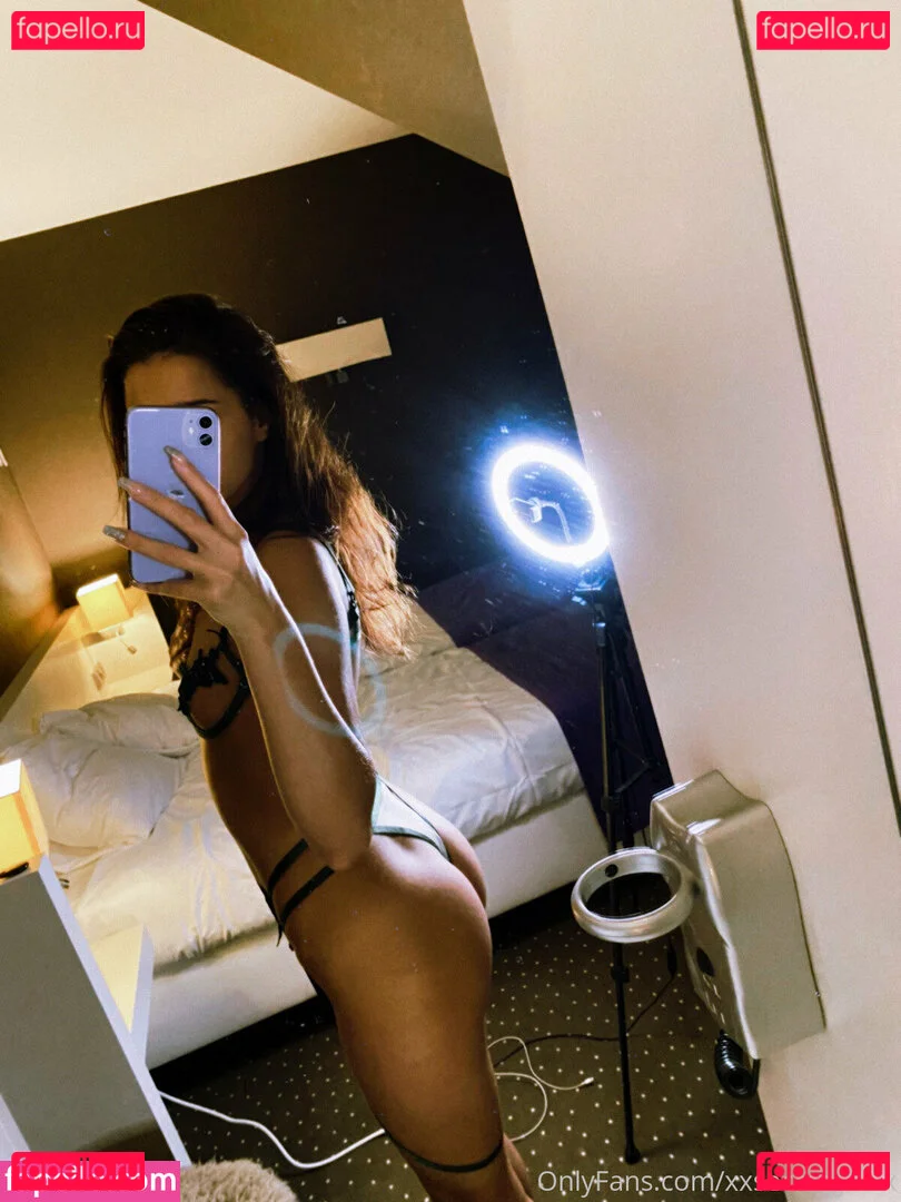 sarissakoldenhof Onlyfans Photo Gallery 