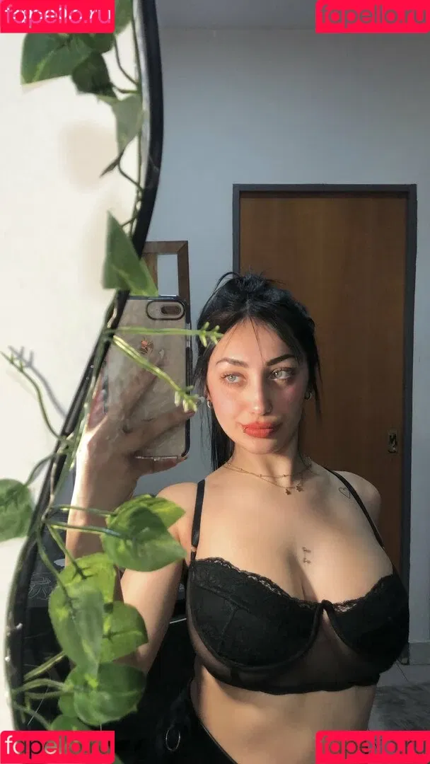 Palsiiiii Onlyfans Photo Gallery 