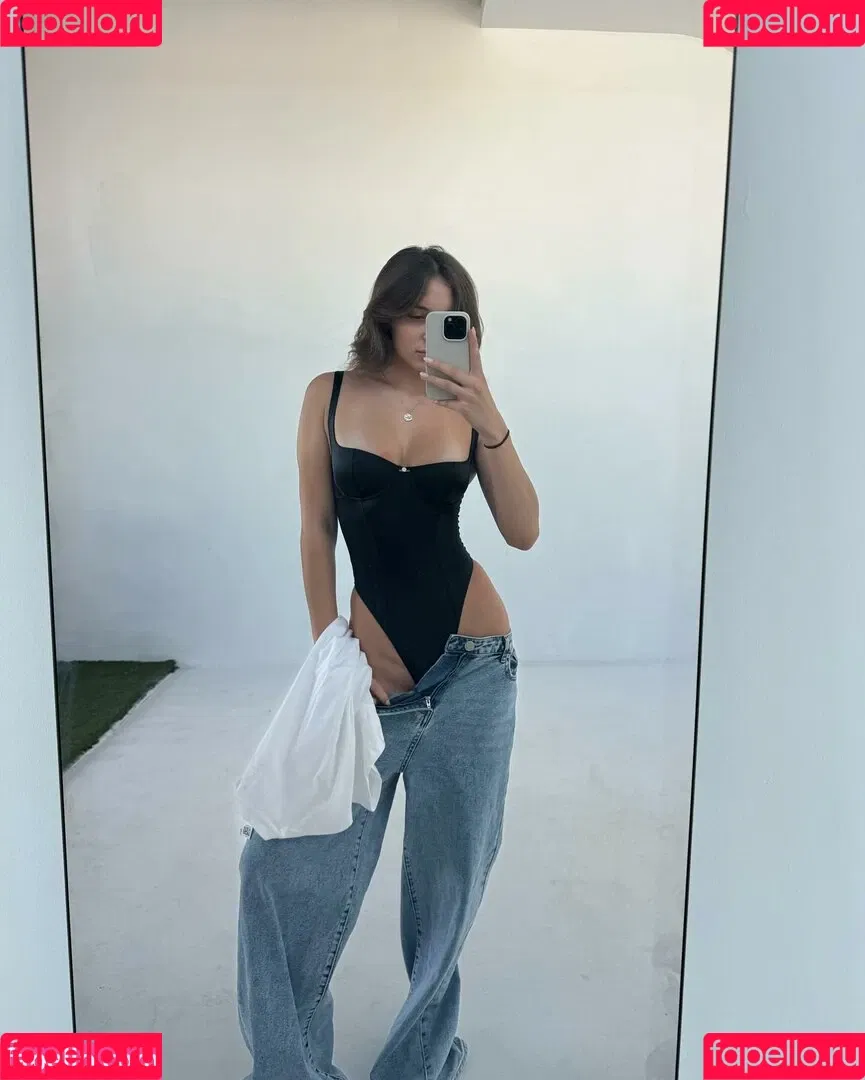 Lola Juarez Onlyfans Photo Gallery 