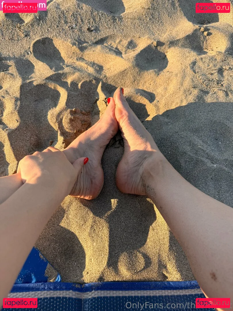thekinjfeet Onlyfans Photo Gallery 