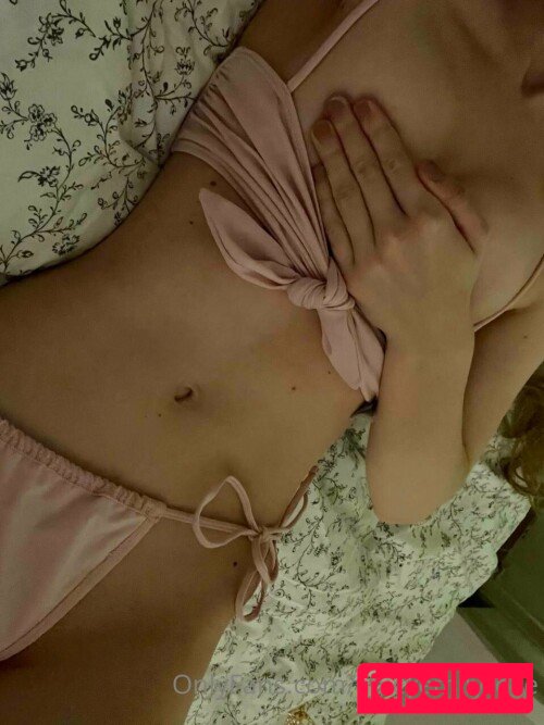 spicyemilyrose Nude Onlyfans Photo 47