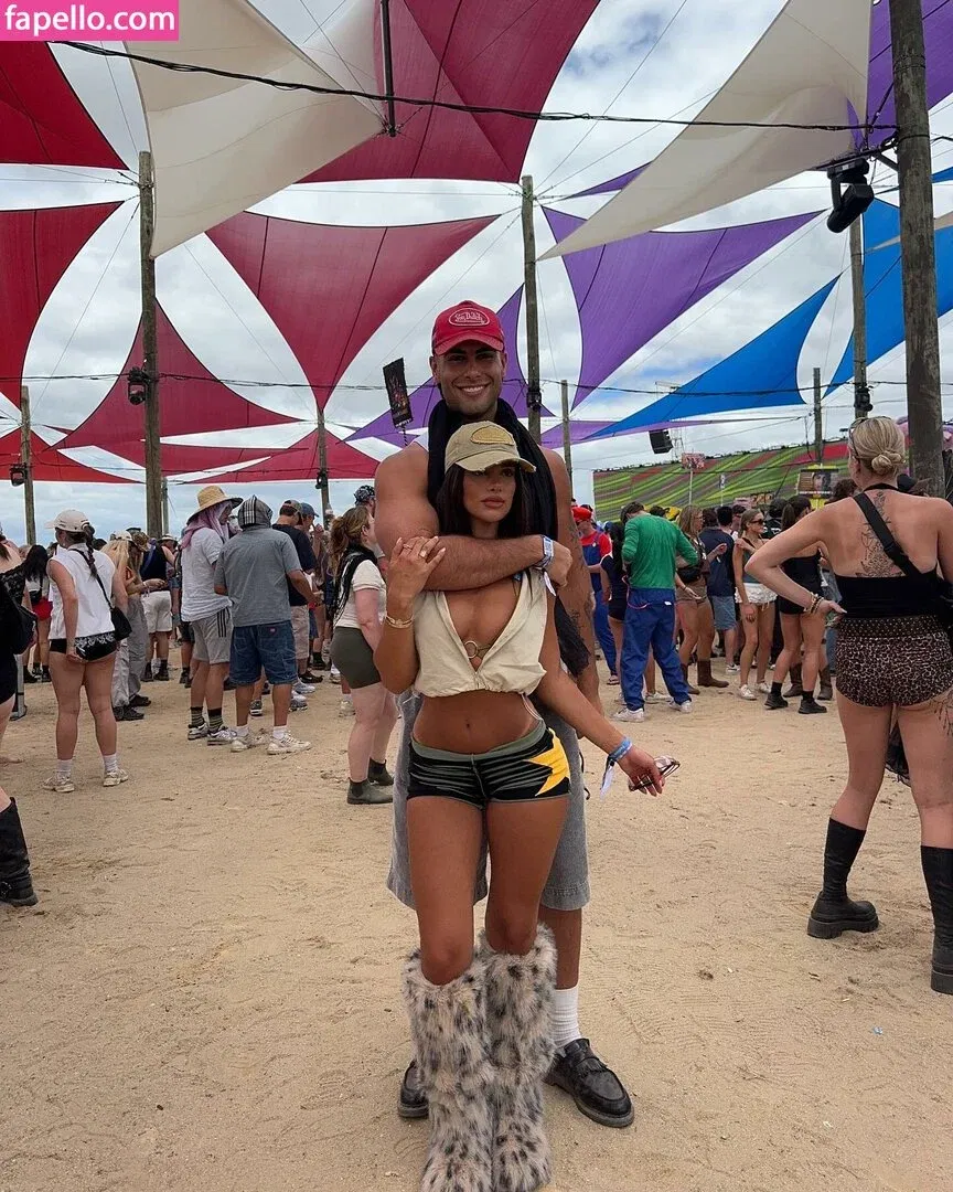 Jessica Bader Onlyfans Photo Gallery 