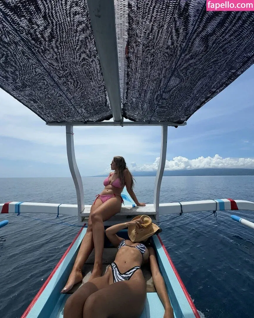 Jessica Bader Onlyfans Photo Gallery 