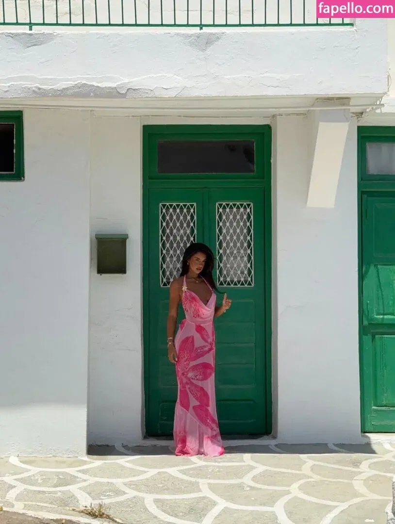 Jessica Bader Onlyfans Photo Gallery 