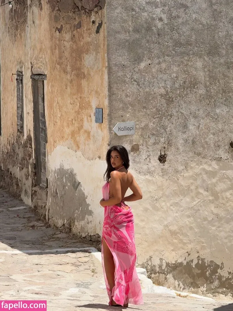 Jessica Bader Onlyfans Photo Gallery 