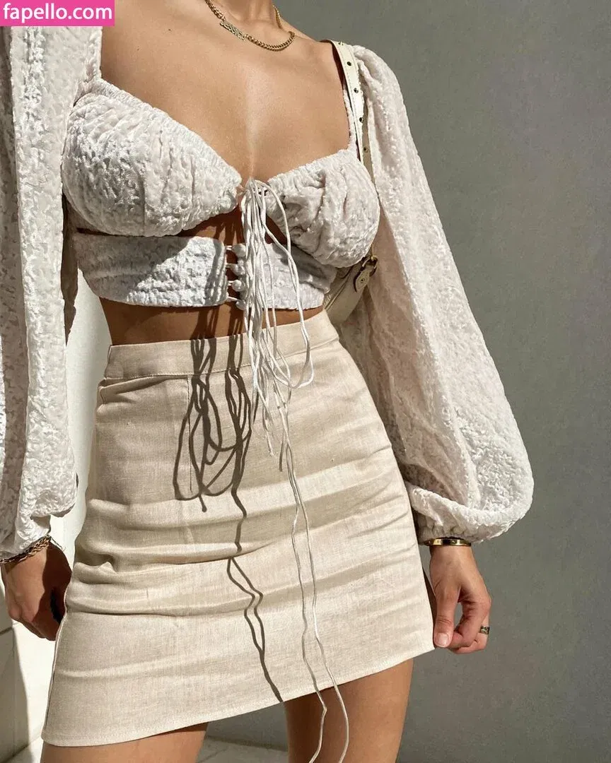 Jessica Bader Onlyfans Photo Gallery 