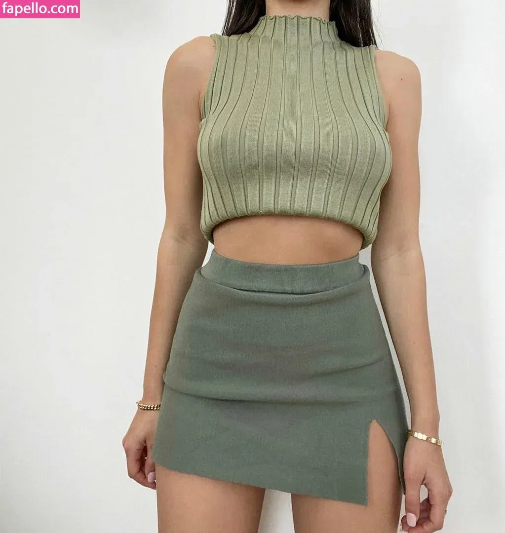 Jessica Bader Onlyfans Photo Gallery 