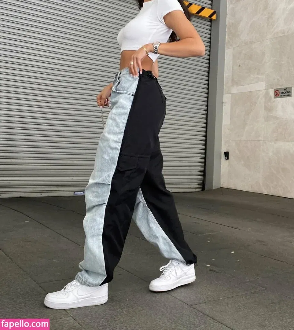 Jessica Bader Onlyfans Photo Gallery 