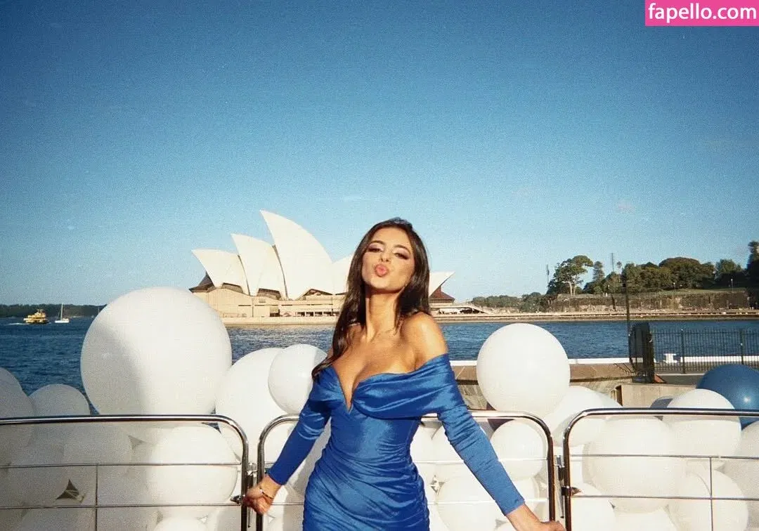 Jessica Bader Onlyfans Photo Gallery 