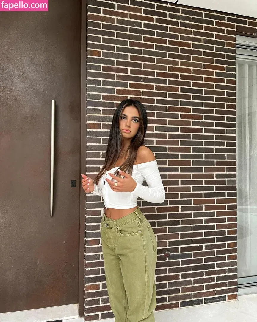 Jessica Bader Onlyfans Photo Gallery 