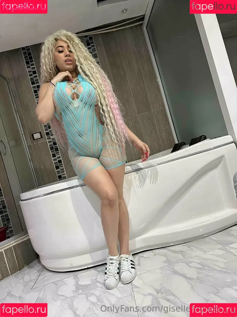 Giselle Montes Onlyfans Photo Gallery 