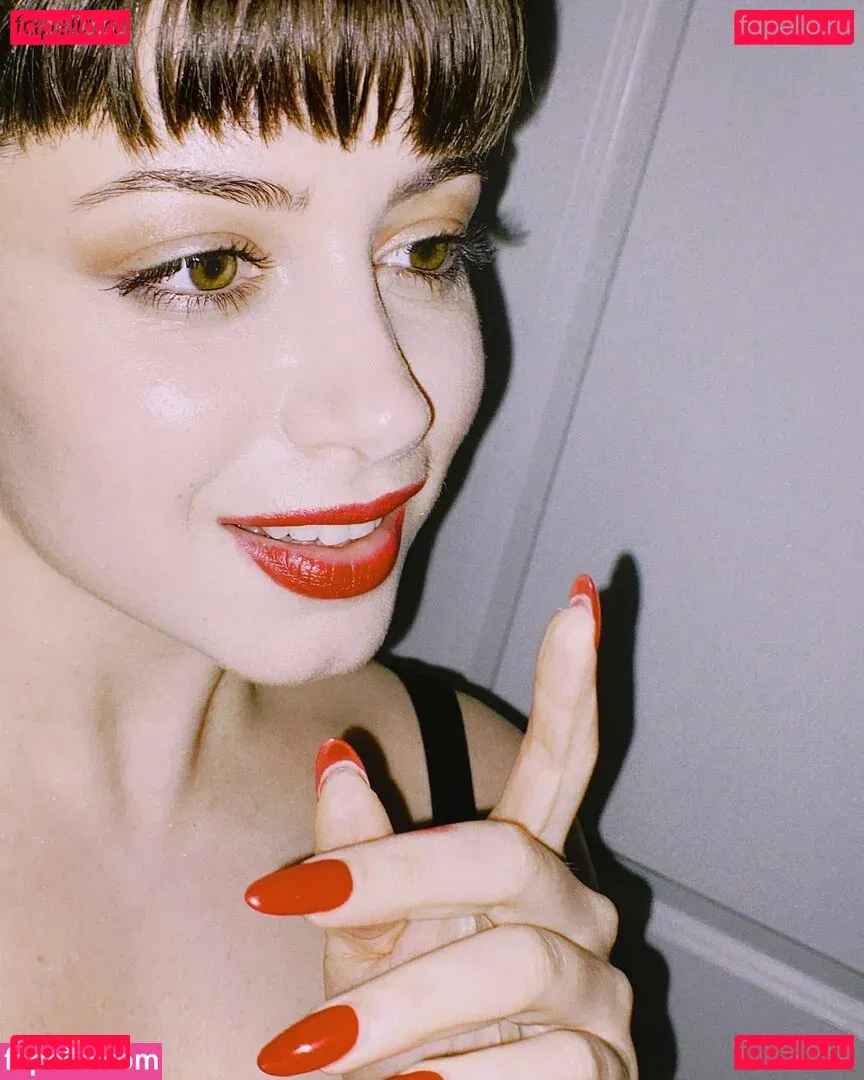 Zanah Marie Onlyfans Photo Gallery 