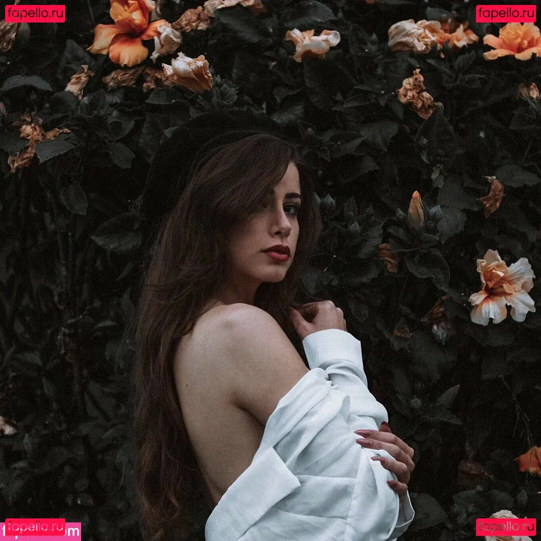 Zanah Marie Onlyfans Photo Gallery 